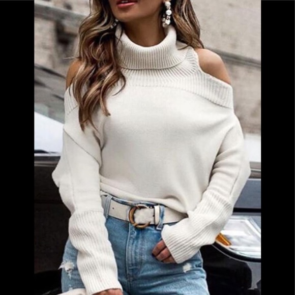 Slouchy Turtleneck Cold Shoulder Transcends Back- Ribbed Trim Cuffs Rare Sweater - Picture 5 of 11